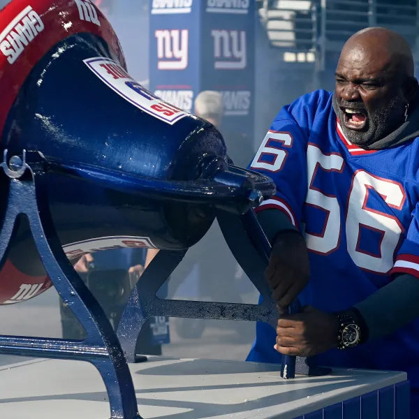 Lawrence Taylor Signing - February 3rd 2024 - Ocean County Mall - Santos Sports NJ